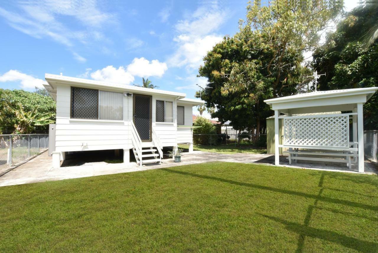 Holiday House Бризбейн Екстериор снимка
